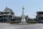 Tampak-Makin-Estetik-Pagar-Baru-Hiasi-Tugu-Pal-Putih-Yogya.jpg