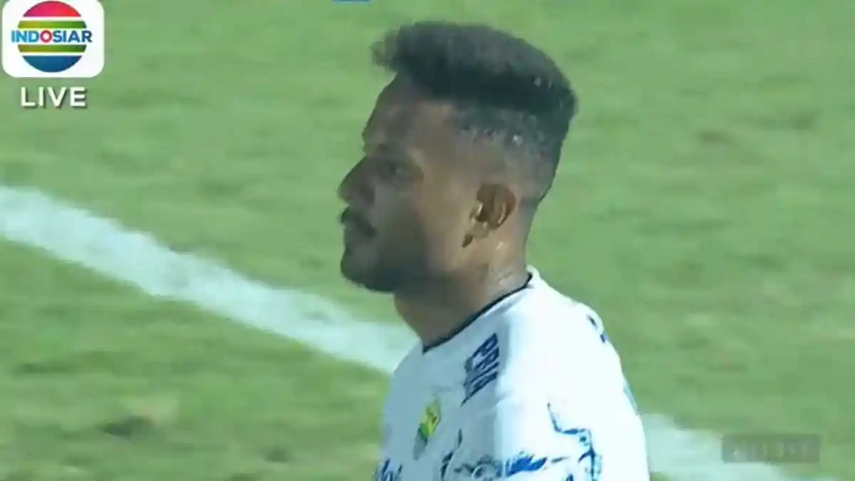 Hasil Bali United vs Persib Bandung, Leo Kartu Merah, Spaso & Beckham Cetak Gol