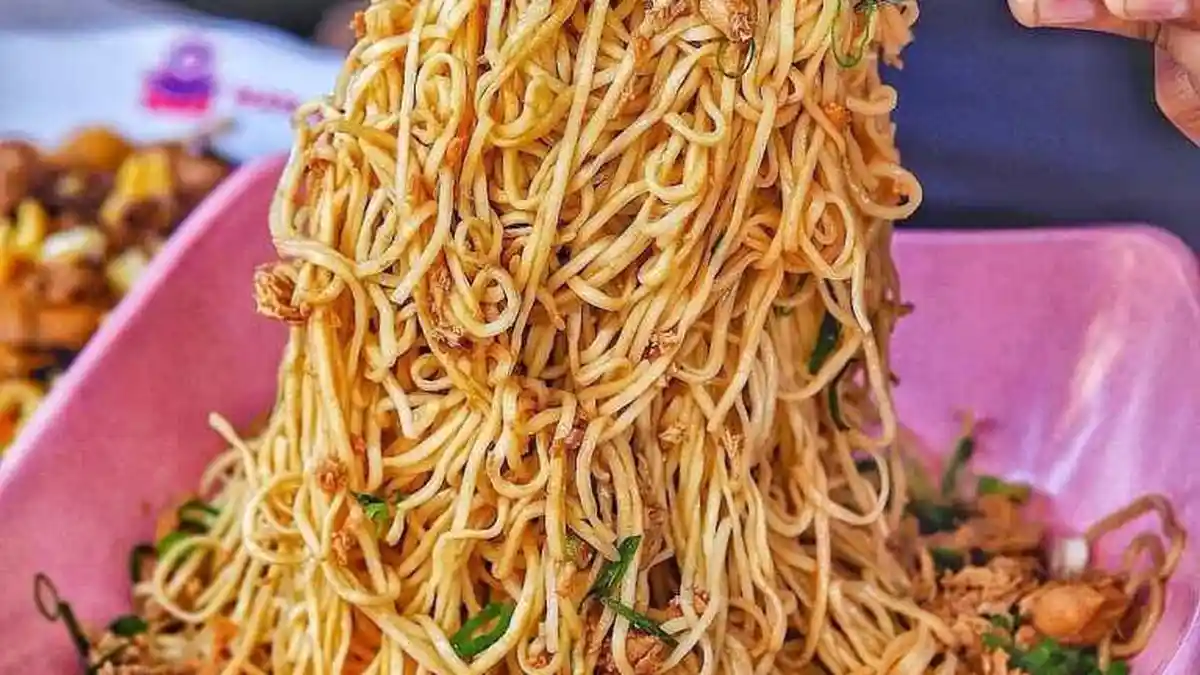 7 Rekomendasi Mie Ayam di Jogja Porsi Jumbo, Dijamin Bikin Perut Kenyang!