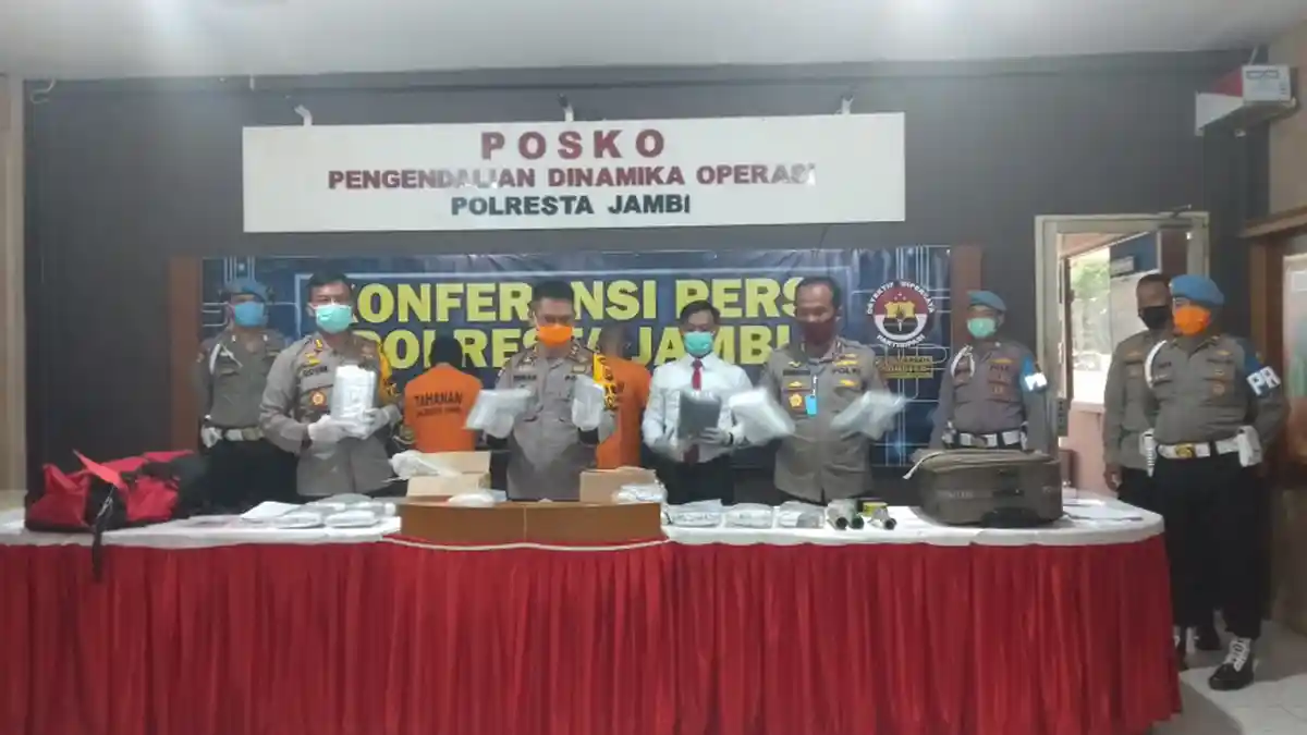 3 Kurir Ganja 25 Kg Ternyata Dikendalikan Napi Narkoba di Lapas Jambi