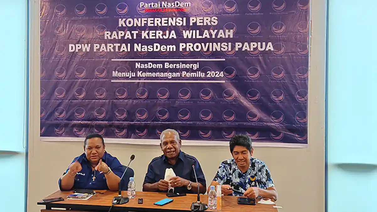 Gelar Rakerwil NasDem, Mathius Awoitauw: Ajang Bersinergi Menatap Pemilu 2024