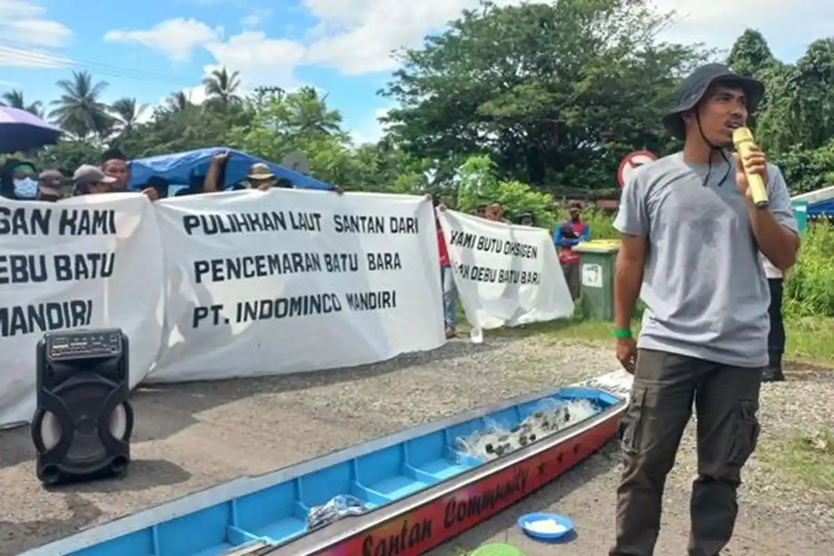 BREAKING NEWS: Forum Santan Bersatu Gelar Demo di PT IMM Bontang, Protes Pencemaran Lingkungan