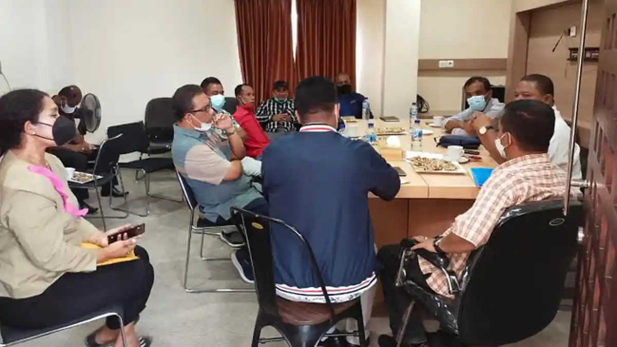 Pertemuan Mendadak Koalisi Marsel-Djafar Capai Dua Nama Calon Wabup Ende, Golkar Jadi Penonton