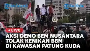 Aksi-Demo-BEM-Nusantara-Tolak-Kenaikan-BBM-di-kawasan-Patung-Kuda.jpg