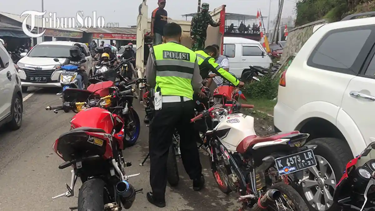 Viral Video Polisi Tilang dan Kuras Bensin Pengendara Motor, Ini Tanggapan Kakorlantas