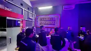 Tempat-karaoke-disegel.jpg