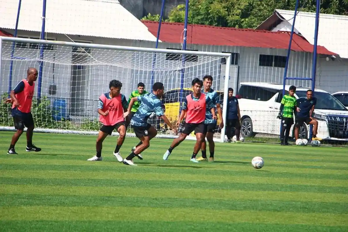 Laga Arema Vs PSIS Hari Ini, Singo Edan Tak Diperkuat Ariel Lucero, PSIS Tanpa Carlos Fortes