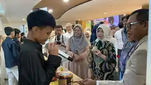 SDI-Al-Azhar-Kelapa-Gading-Surabaya-hadirkan-Parenting-Talk-CAS-Exhibition-6th-Grade.jpg