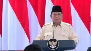 Prabowo-sambutan-di-perayaan-Hardiknas-2025.jpg