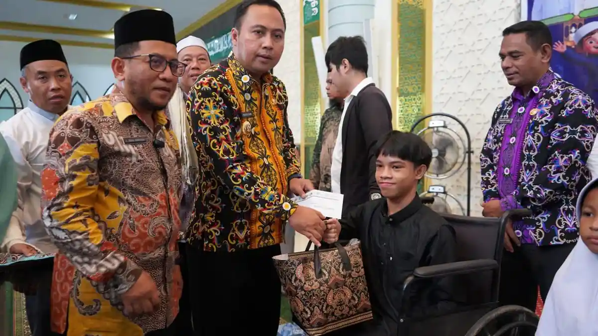 Bupati Kutai Barat Frederick Edwin Gaungkan Kesetaraan Anak Yatim dan Penyandang Disabilitas - Tribunkaltim.co