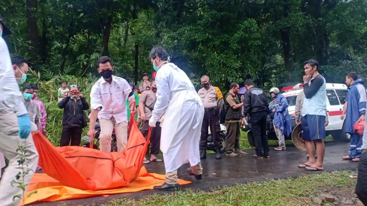 Mayat Tanpa Identitas Ditemukan Sungai Soko Kembang Petungkriyono