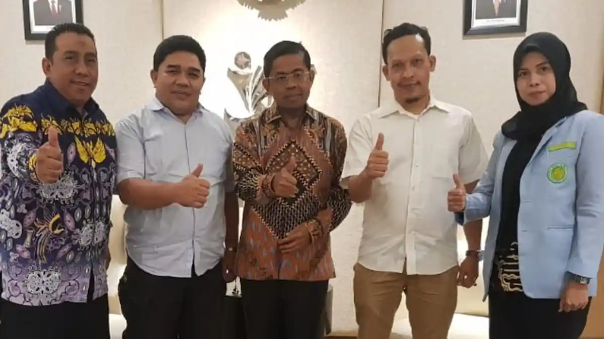 BKPRMI Dapat Bantuan Mobil untuk Pemeliharaan Masjid dan Musala