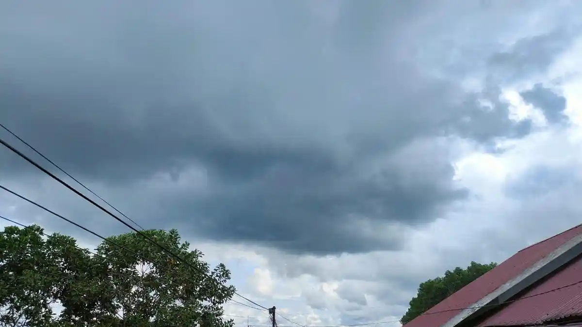 Cuaca Balikpapan Hari Ini, Siang Cerah Panas, 4 Kecamatan akan Hujan pada Malam
