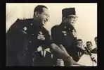 sejarahhari-ini-pada-53-tahun-silam-presiden-soekarno-serahkan-kekuasaan-ke-soeharto.jpg