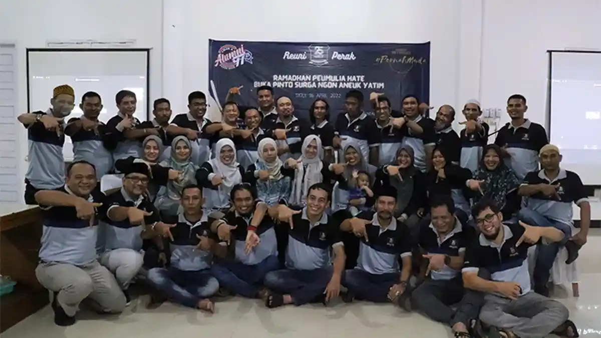 Alumni 1997 SMUN 4 Banda Aceh Ban Sigom Donya Gelar Reuni Perak