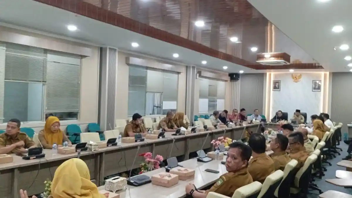 TPS Liar Masih Menjamur di Batam, Komisi III DPRD Desak DLH Evaluasi Pengawas Lapangan