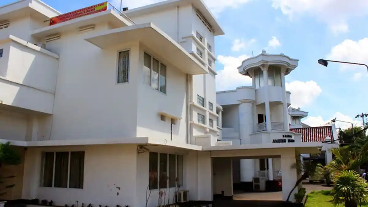 Orang Tak Dikenal Teror Rumah Jabatan Wali Kota Makassar