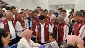 Sejumlah-menteri-meninjau-pembukaan-Sekolah-Rakyat-di-Sentra.jpg