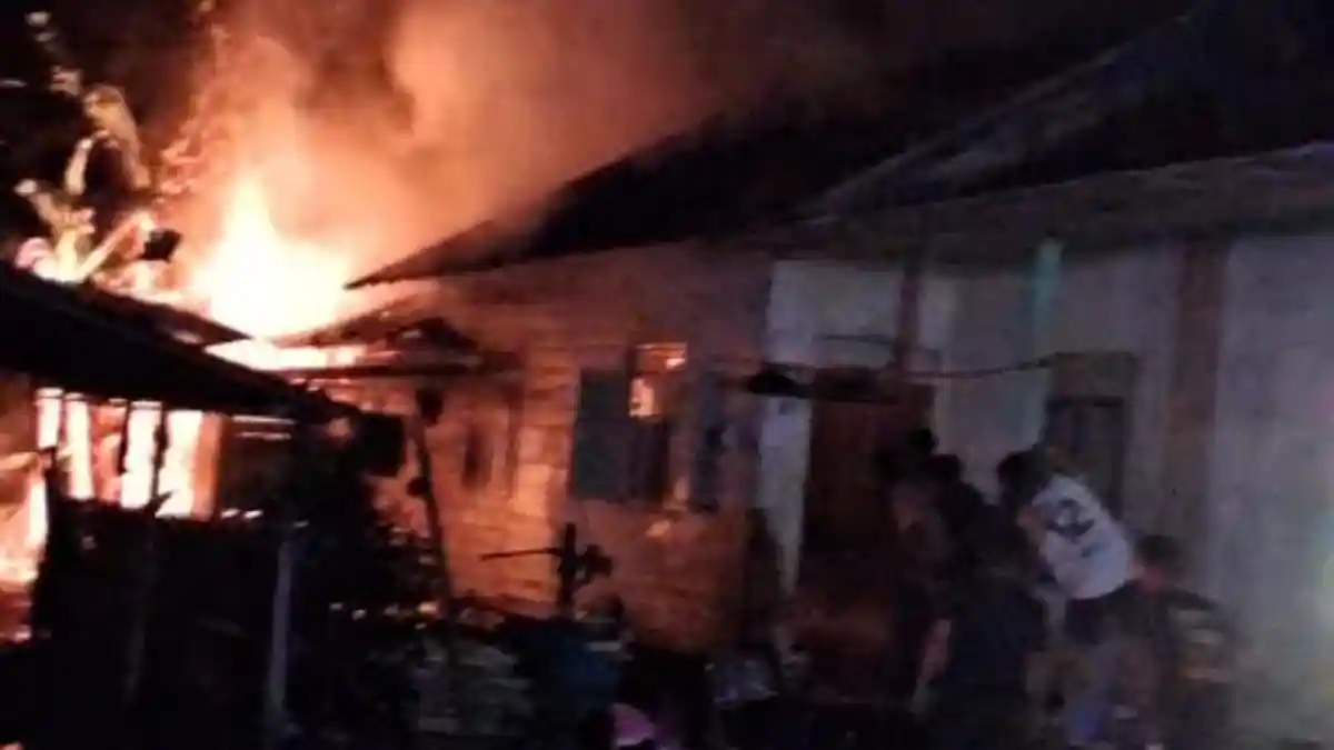 Jago Merah Mengamuk di Dangu HST, Api Membesar dengan Cepat