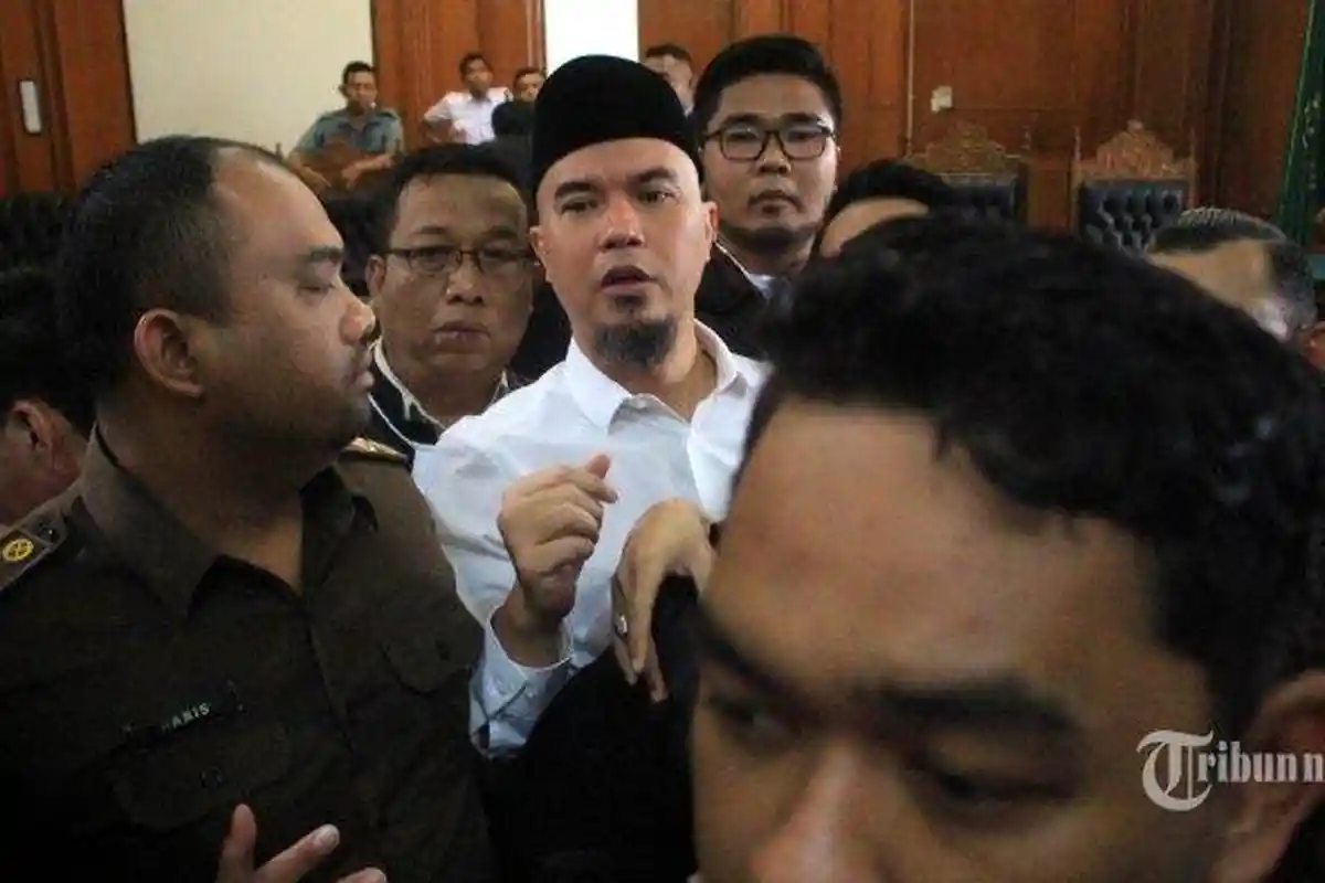 Ahmad Dhani Sakit Saat Jalani Sidang, Lain Mulan Jameela & Maia Estianty yang Perhatian Ini Sosoknya