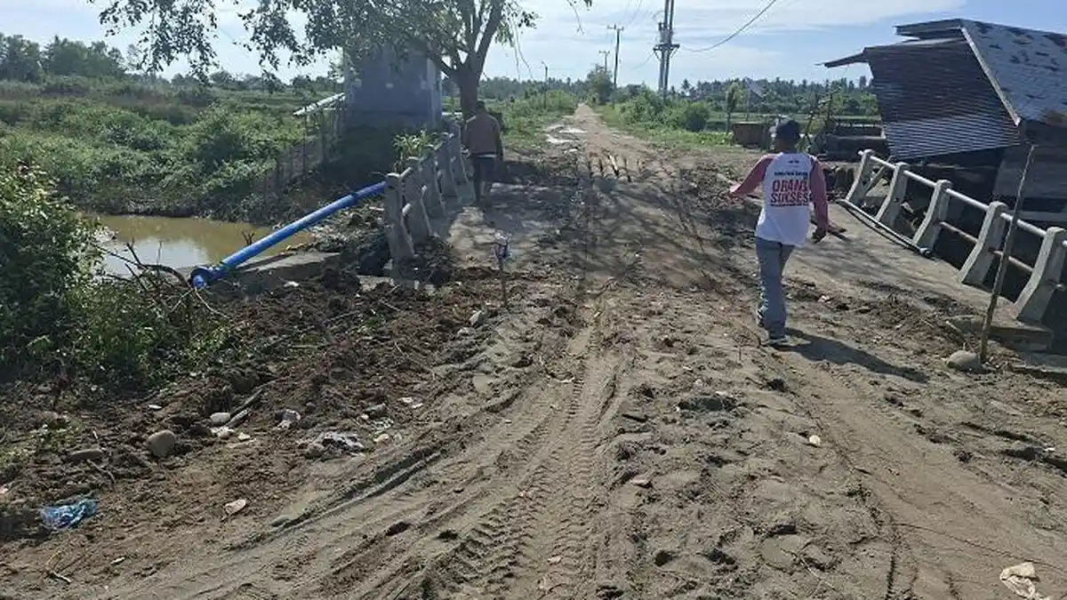 Jembatan Kuala Ceurape, Bireuen Ambruk Diterjang Banjir  Dibangun Tahun Ini