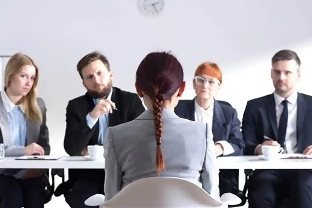 Pertanyaan Saat Wawancara Kerja Kerap Menjebak? Simak Tips Cara Benar Menjawab Interview, Tenang