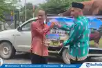 Penyerahan Sapi Kurban Seberat 873 KG, Masyarakat Diingatkan Bayar Pajak Oleh Bupati Bala