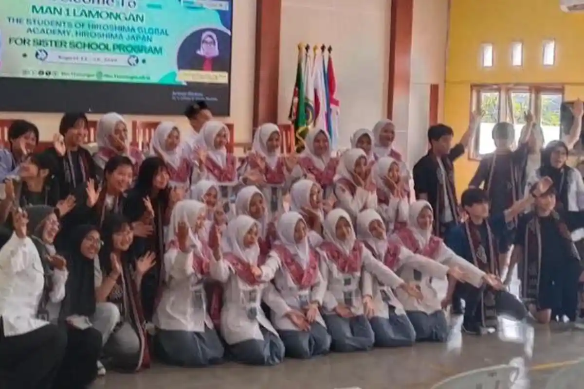 MAN 1 Lamongan Kembali Jadi Langganan Pertukaran Pelajar dari Hiroshima Global Acedemy Jepang