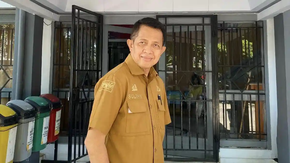 2 Kelas Siswa SMAN 1 Makassar Belajar Bahasa Jerman