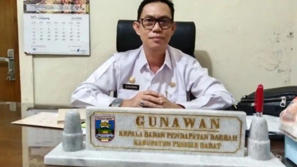 Tingkatkan PAD, Bapenda Pesisir Barat Pasang Tapping Box di Hotel dan Restoran
