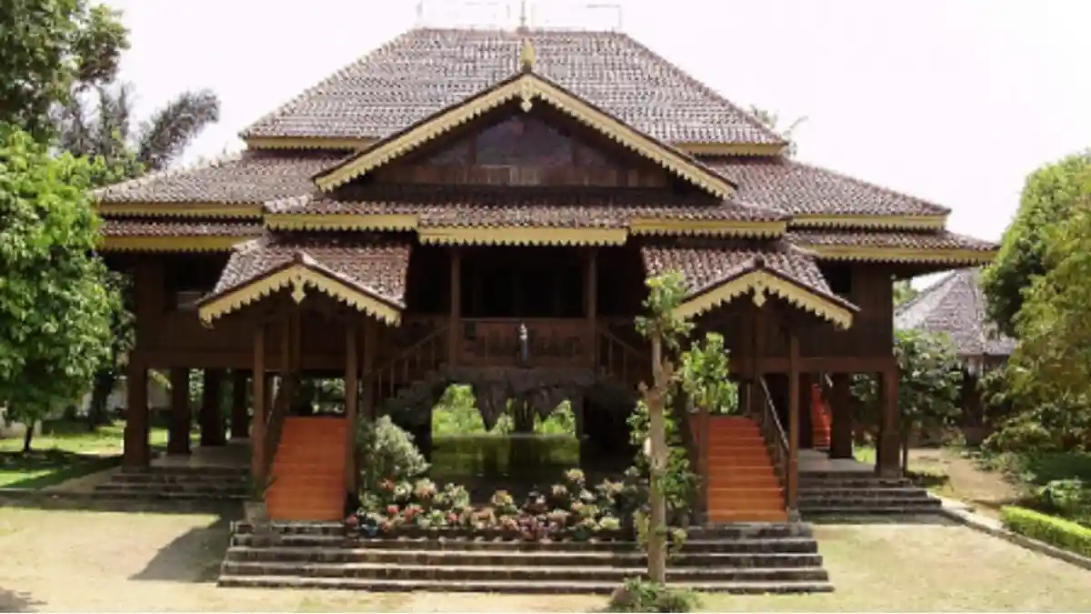 Mengenal Rumah Adat Bengkulu, Unik dan Terkenal dengan Banyaknya Ruangan