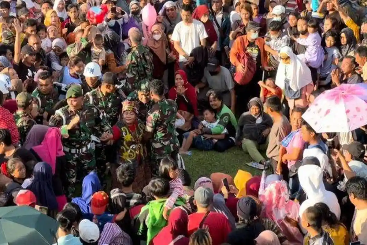 'Kesaktian' Ida Dayak Bikin Andika Perkasa dan Hendropriyono Terkesima, Panglima TNI: Bagus!