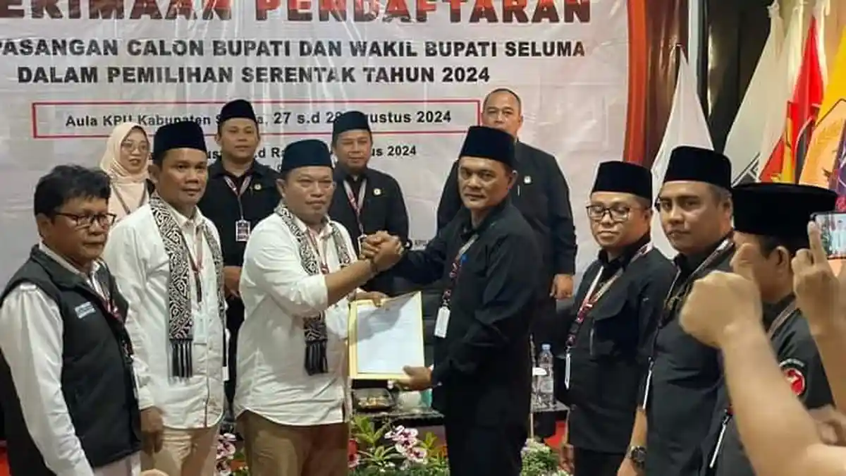 Paslon Petahana Bupati Seluma Erwin Octavian-Jonaidi Daftar ke KPU, Lanjutkan Seluma Alap