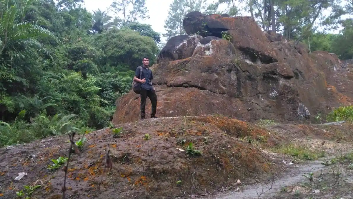 Wisata Alam Megalitik Batu Gajah Kabupaten Simalungun,  Ada Ukiran Figur Hewan