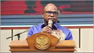Profil-lengkap-Septinus-Lobat-pemenang-Pemilihan-Wali-Kota-Sorong-2024-2029.jpg