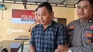 Pelaku-pencurian-motor-milik-juru-parkir-di-barat-Alun-alun-Sasono-Langen-Putro-Sragen.jpg