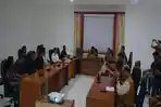 Sudah Rakor Kelangkaan BBM, Harga Minyak Pertalite di Kios Kapuas Hulu Masih Mahal, Ada Apa ?