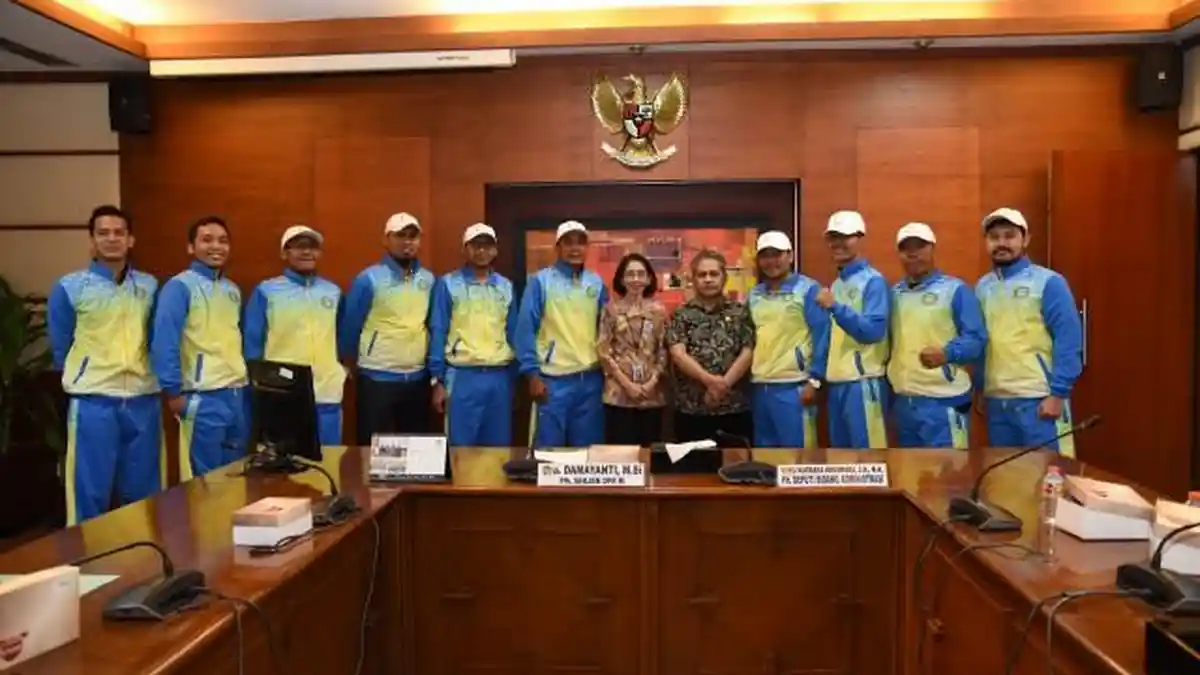 Setjen dan BK DPR Lepas Kontingen Atlet PORNAS