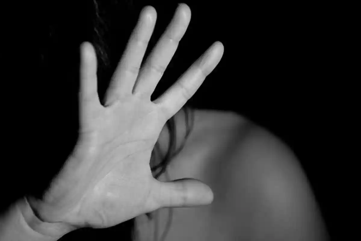 VIRAL Video Wanita Telanjang Dada Diarak Warga di Pasaman Sumbar, Didorong, Pakaiannya Ditarik