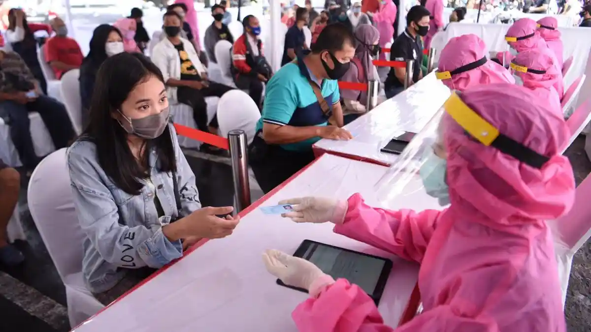 BIN Lakukan Swab Test Terhadap 105 Pasien Positif Covid-19 di Surabaya