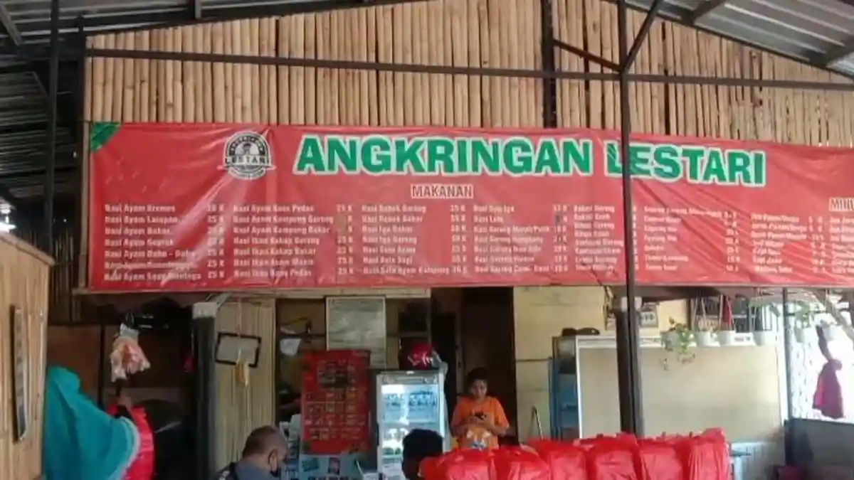 Kuliner Flores: Angkringan Lestari - Maumere Tawarkan Aneka Menu Ayam Hingga Seafood