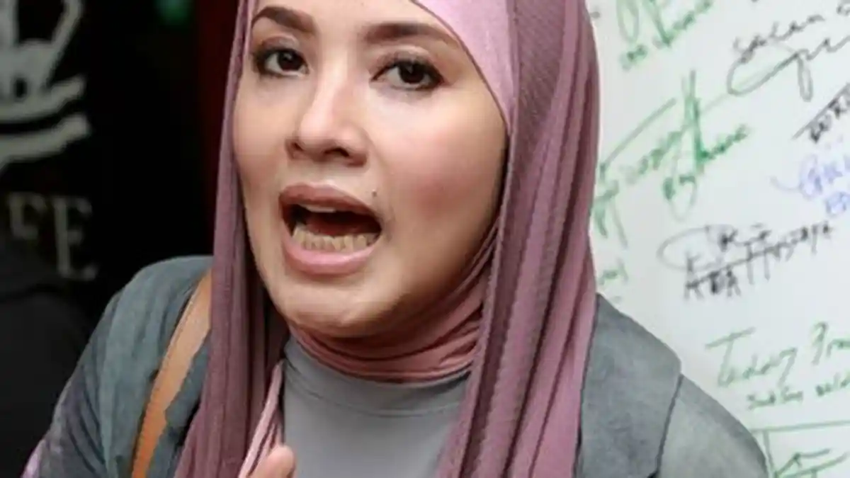 Elma Theana Mengaku Lupa Diri Selama Bersama AA Gatot di Padepokan