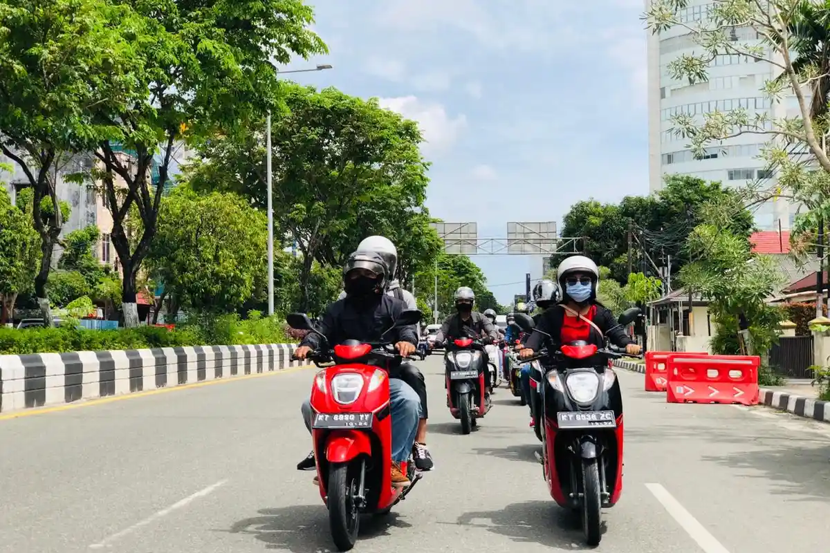 Ingin Bepergian Jauh? Begini Tips Aman Berkendara ala Astra Motor Kaltim 1