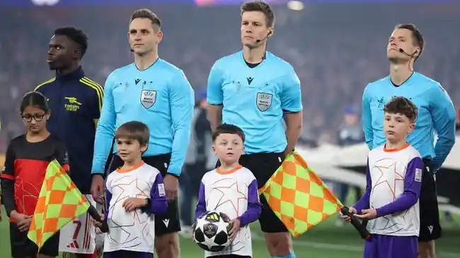 Profil Daniel Siebert, Wasit Final Liga Champions PSG vs Arsenal dengan Rekor Manis buat The Gunners