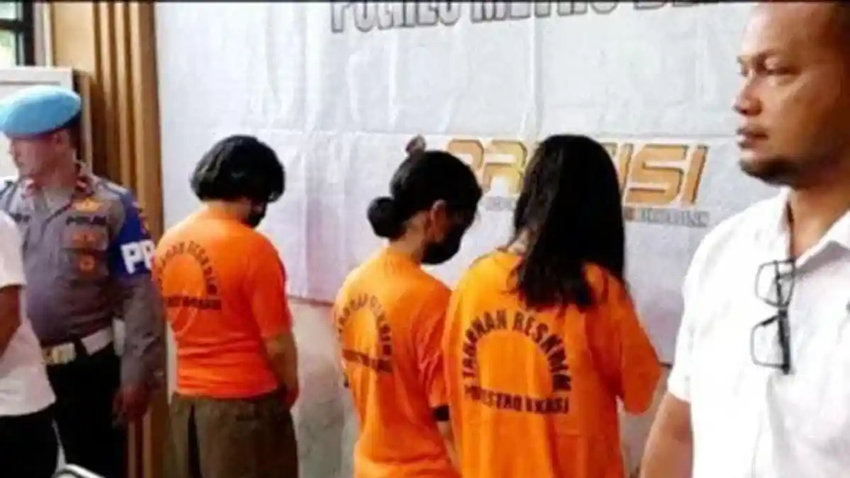 SOSOK Juhariah Bunuh Suami Bareng Anak dan Calon Menantu, Motif Uang Belanja: Rp 100 Ribu Sehari