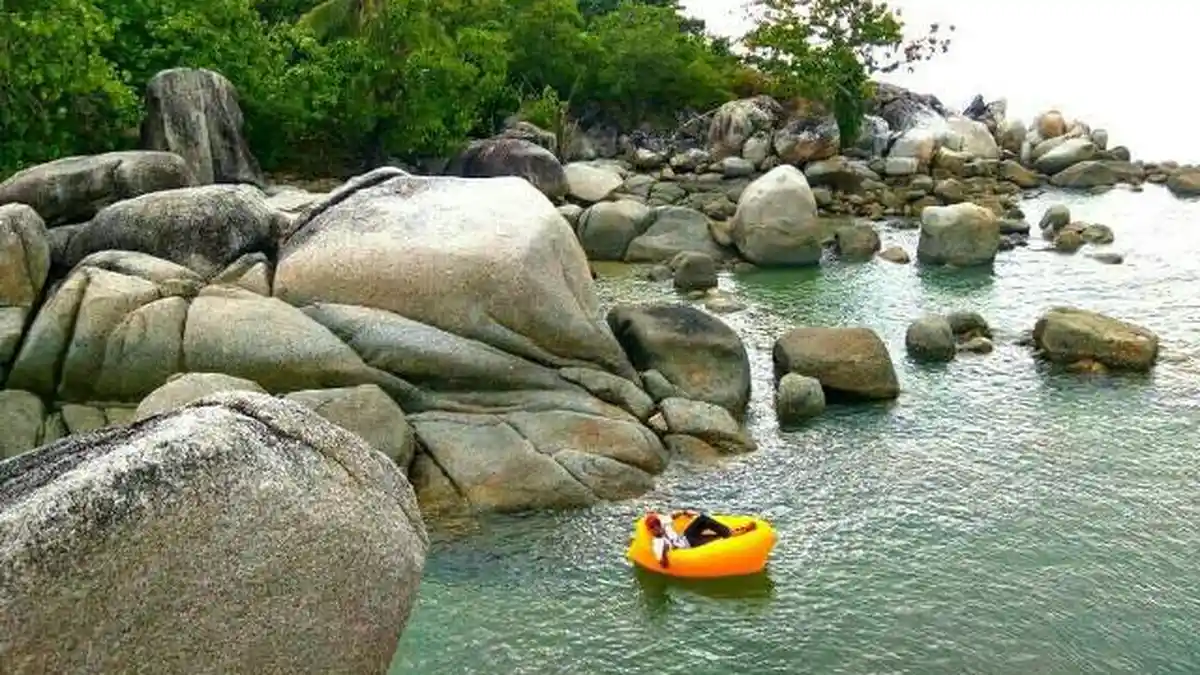 Cukup Rp 25 Ribu Anda Bisa Menikmati 'Surga' di Pulau Ini