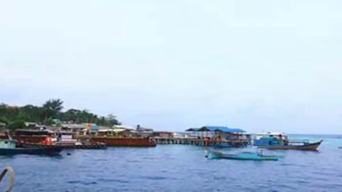 Warga Desa di Anambas Ini Harus Menyeberang ke Pulau Lain Untuk Cari Air Bersih
