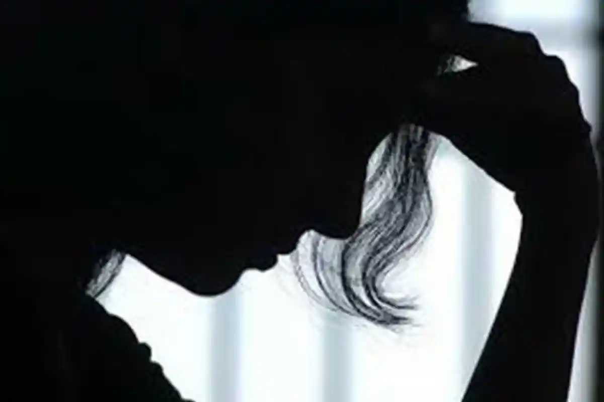 Stres Hidup Bergelimang Utang, Curhat Seorang Wanita Korban Pinjol Nyaris Bunuh Diri