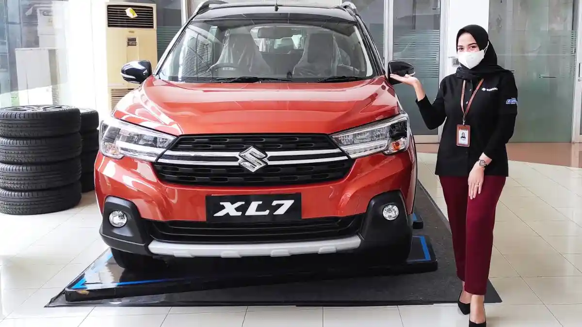 Beli Mobil Keluarga, Suzuki XL7 Bisa Jadi Pilihan dan Bebas Pajak Barang Mewa