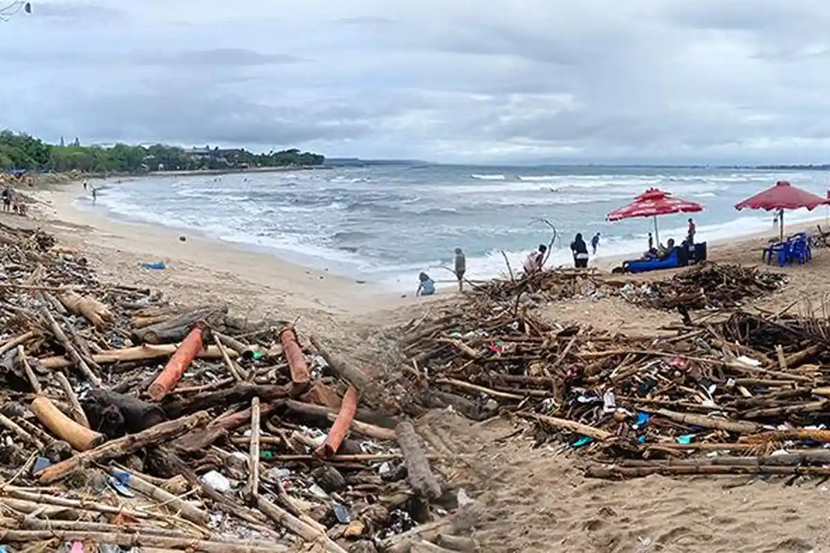 ISU SAMPAH Belum Tuntas, PJ Gubernur Bali Sebut Termasuk 5 Isu Utama Tantangan Bali di Tahun 2025